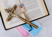 Anti-vaxxers flock to church handing out “religious exemption” letters to new members