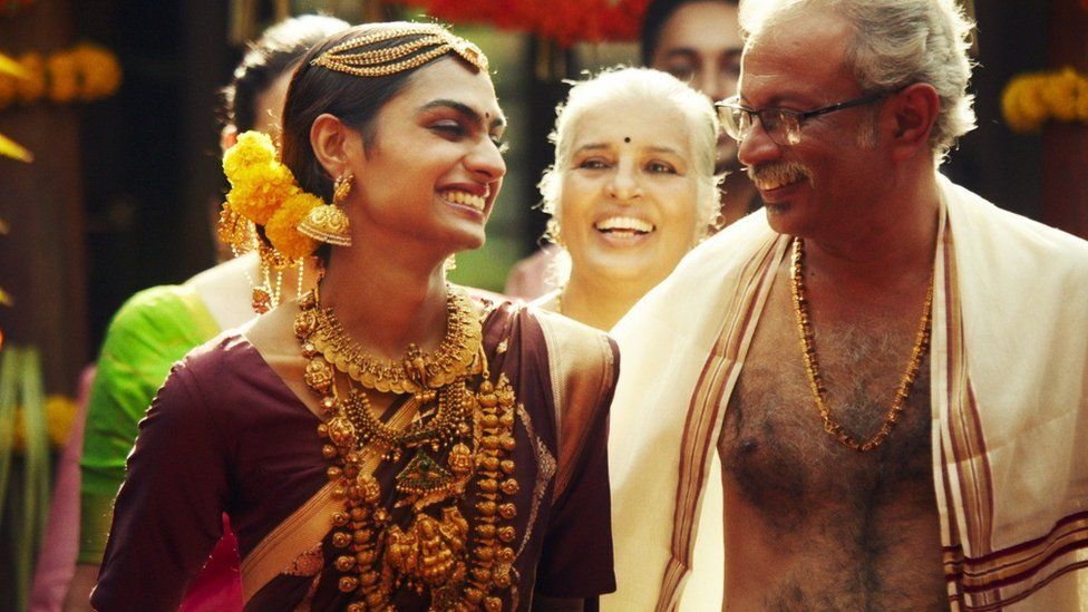 This jewelry commercial will leave you speechless when you realize what’s going on
