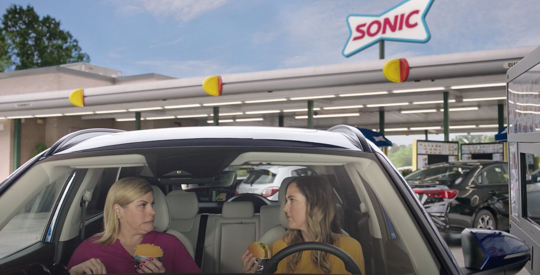 Good Upstanding Christian Women™ are attacking Sonic Drive-in over customers who don&#8217;t wear bras