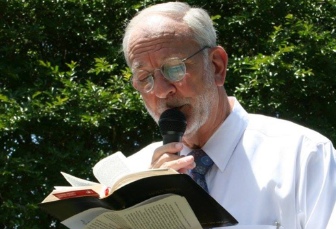 GOP mayor holds library funds hostage until “homosexual” books are taken off shelves