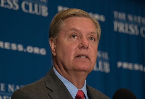 Lindsey Graham dragged for accusing Joe Biden of “brazen politicization” of Capitol Insurrection