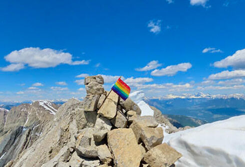 This queer athlete celebrated turning 20 by flying a Pride flag on the 2nd-highest mountain