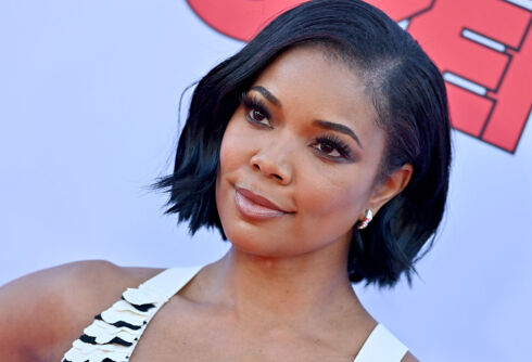 Gabrielle Union shades Disney over “Don’t Say Gay” bill while walking red carpet for new Disney film