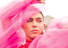 This mom has spent more than a decade photographic queer kids on the journey of self-discovery