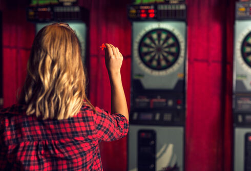 Darts player forfeits major competition rather than compete against a trans woman
