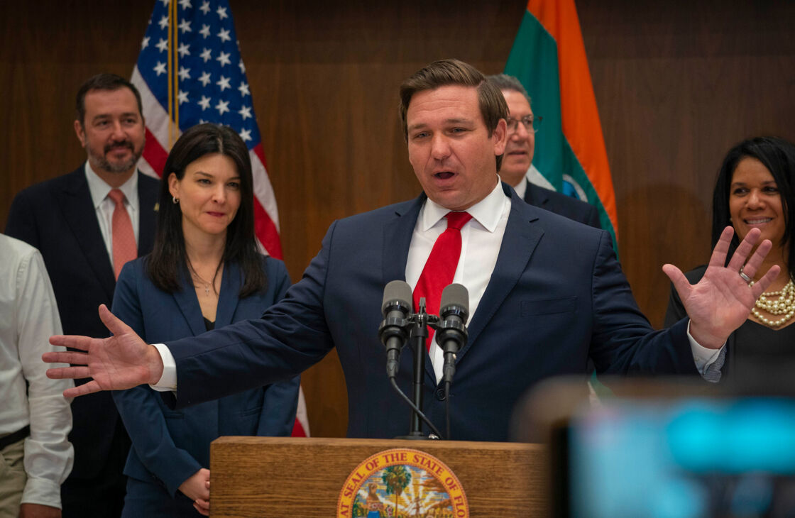 Florida paper ridicules “punchline” Ron DeSantis for his “thermonuclear war on a cartoon mouse”