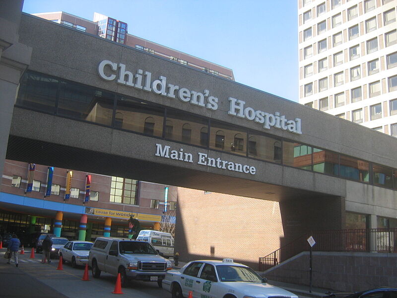 Children&#8217;s hospital faces third bomb threat due to anti-trans conspiracy theories