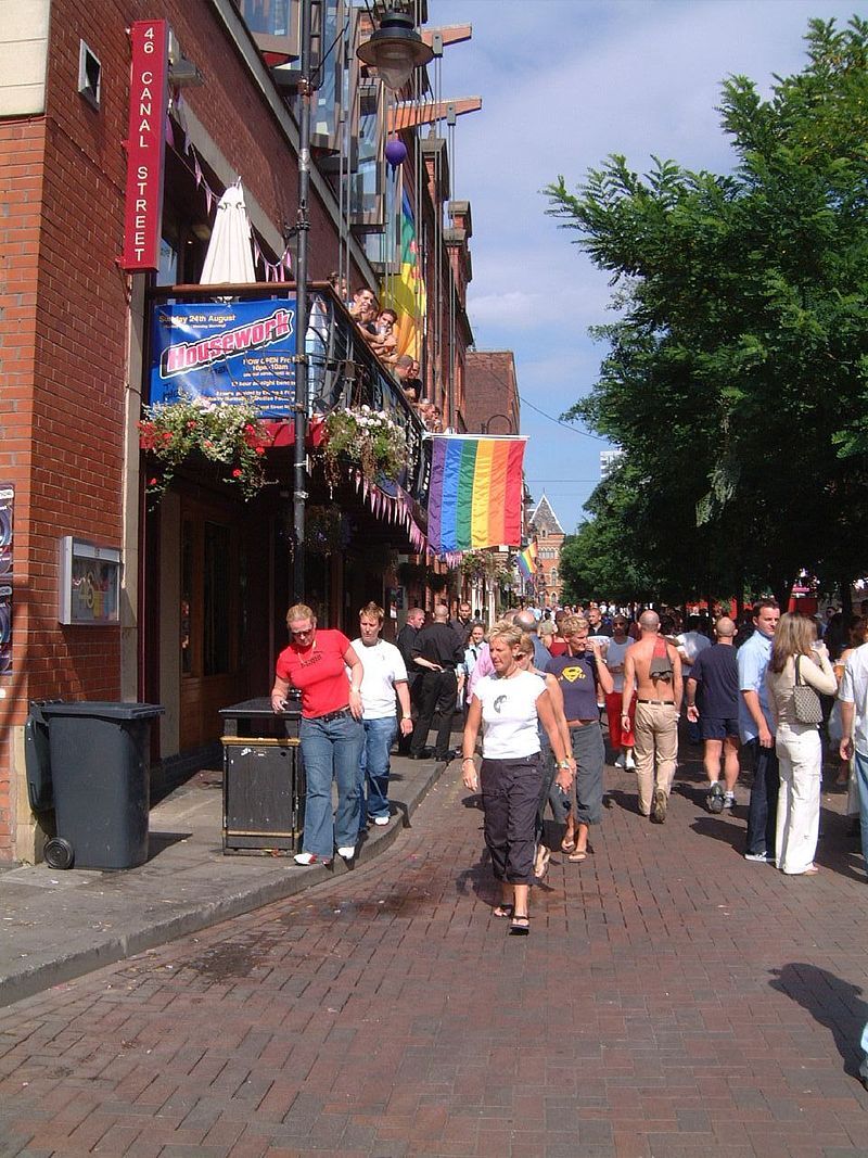 &#8220;Oldest gay bar in Europe&#8221; loses liquor license after immigration raid