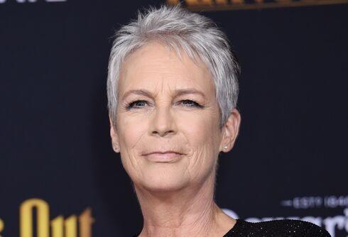 Unruly teens harass gay couple during Jamie Lee Curtis movie & force theater to stop playing it