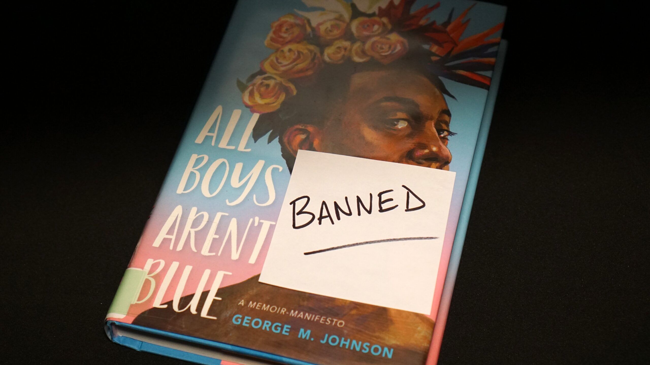 Moms for Liberty wants to defund libraries that let kids check out grown-up books - Vimarsana News