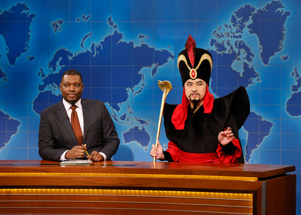Michael Che and Bowen Yang as Jafar on Saturday Night Live