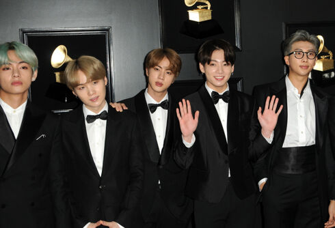 Here’s why people are convinced that two BTS members just came out