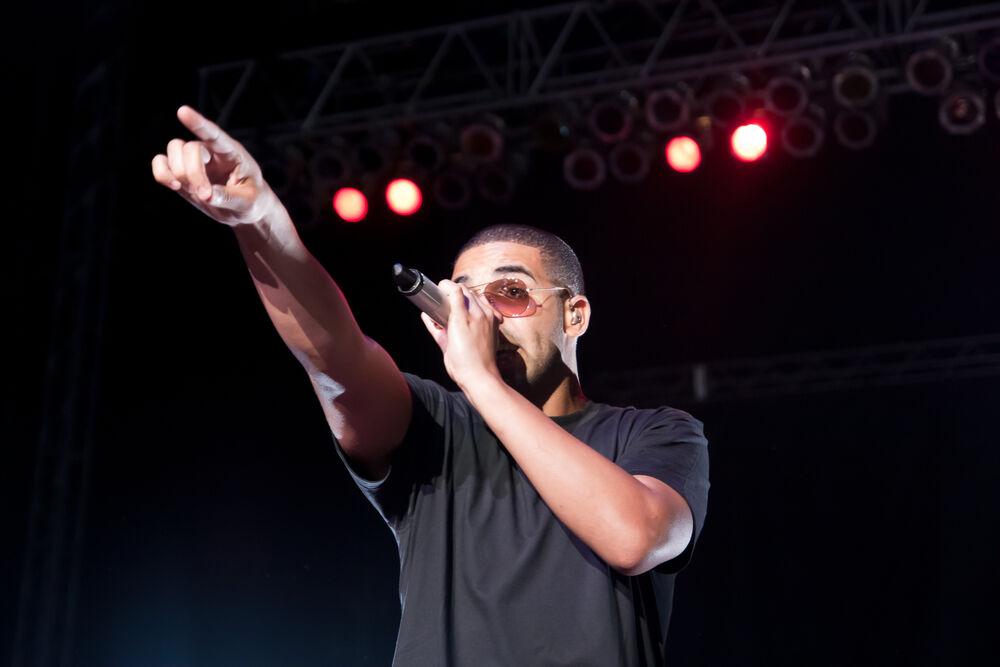 Hip Hop/ Rap Artist Drake performs on stage at the Indiana State Fair on August 13, 2010 in Indianapolis, Indiana