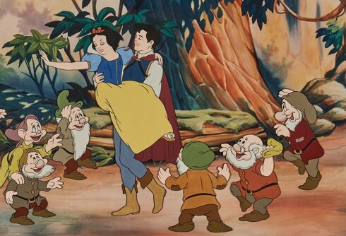 Right-wingers meltdown over pics of Disney’s live-action “Snow White” film