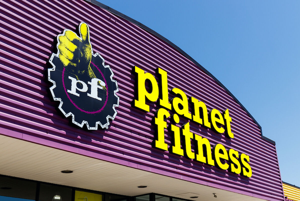 Planet Fitness faces boycott over trans locker-room policy