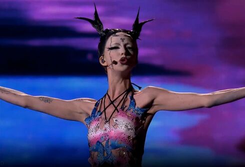 Nonbinary pop star rocks an amazing trans flag outfit in semi-finals of Eurovision