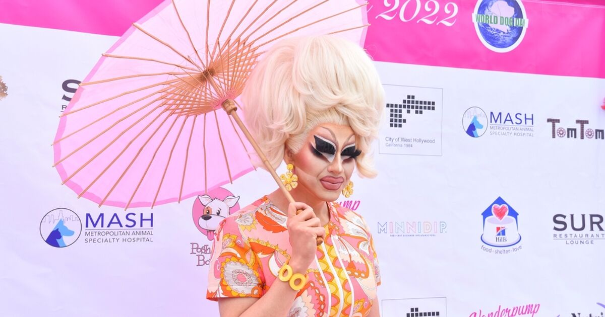 Drag queen Trixie Mattel reads Eric Trump's book to kids & it's terrible - LGBTQ Nation
