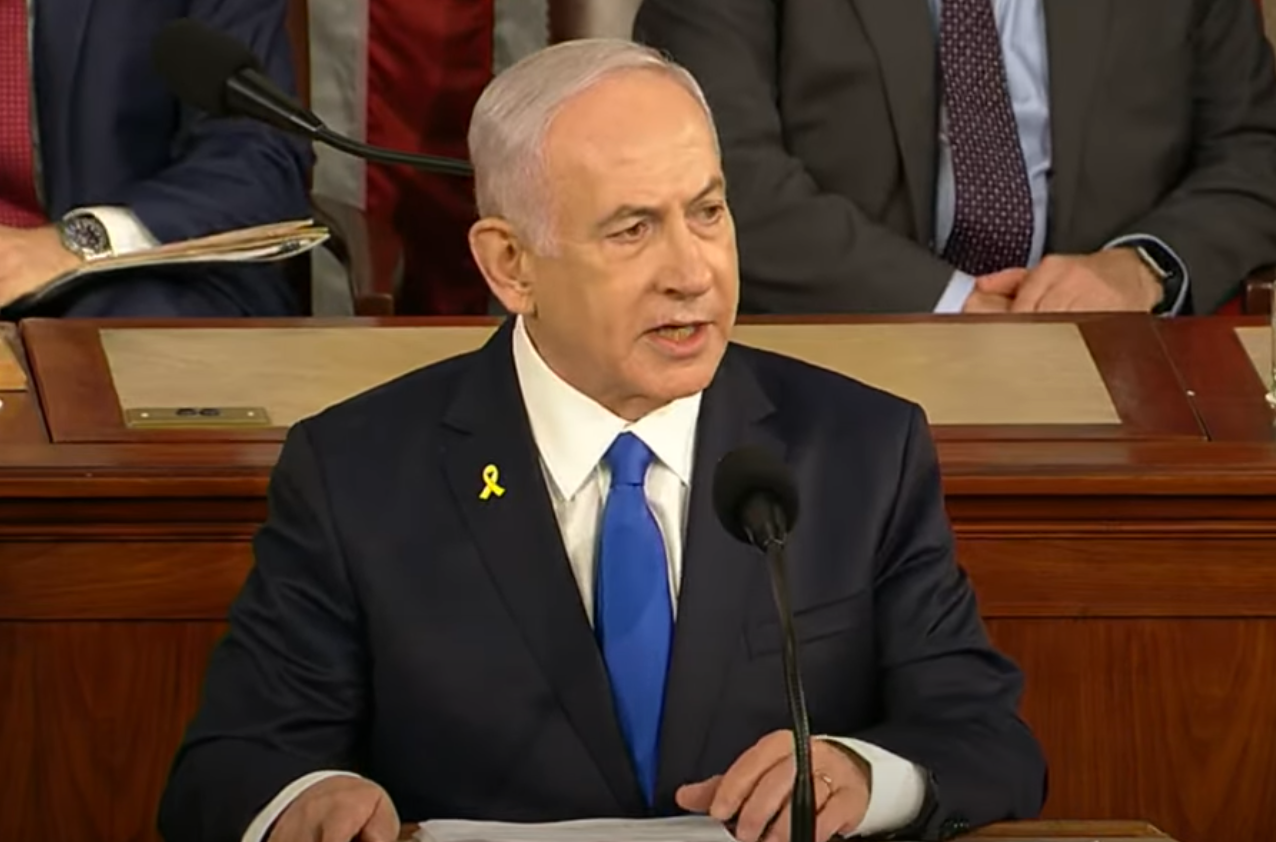 Benjamin Netanyahu claims Iran paid gay people to protest against Israel