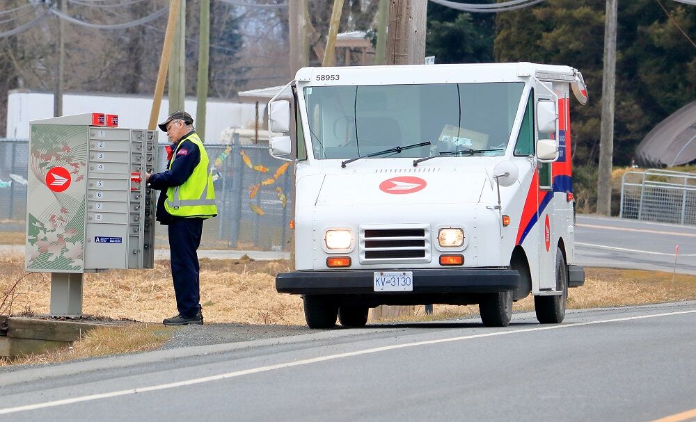 Canada postal worker