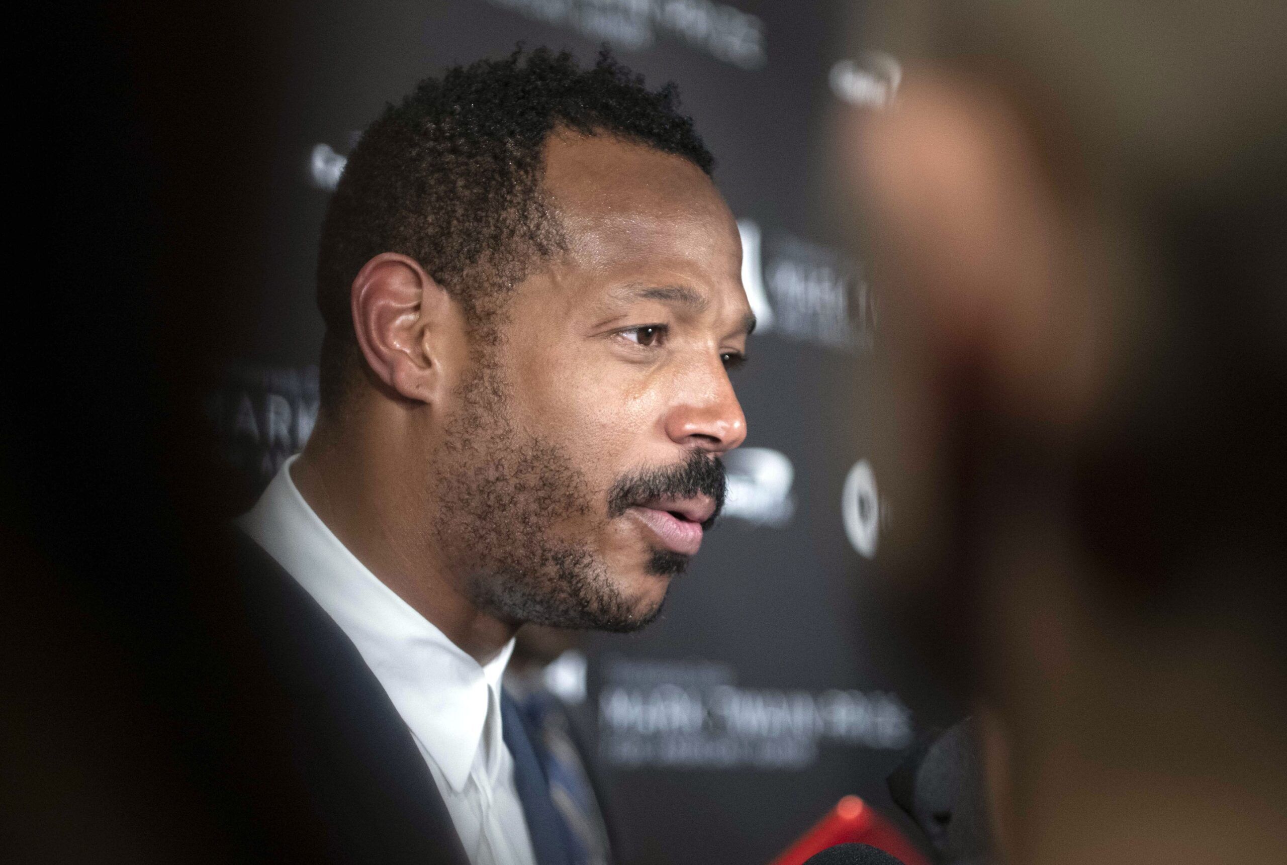 Oct 27, 2019; Washington, DC, USA; Marlon Wayans speaks to reporters on the red carpet before Dave Chappelle receives the Mark Twain Prize at the Kennedy Center on Sunday, Oct. 27, 2019