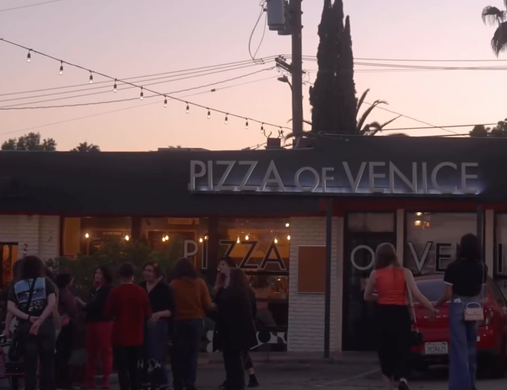 Pizza of Venice in Altadena, CA, now lies in ashes.