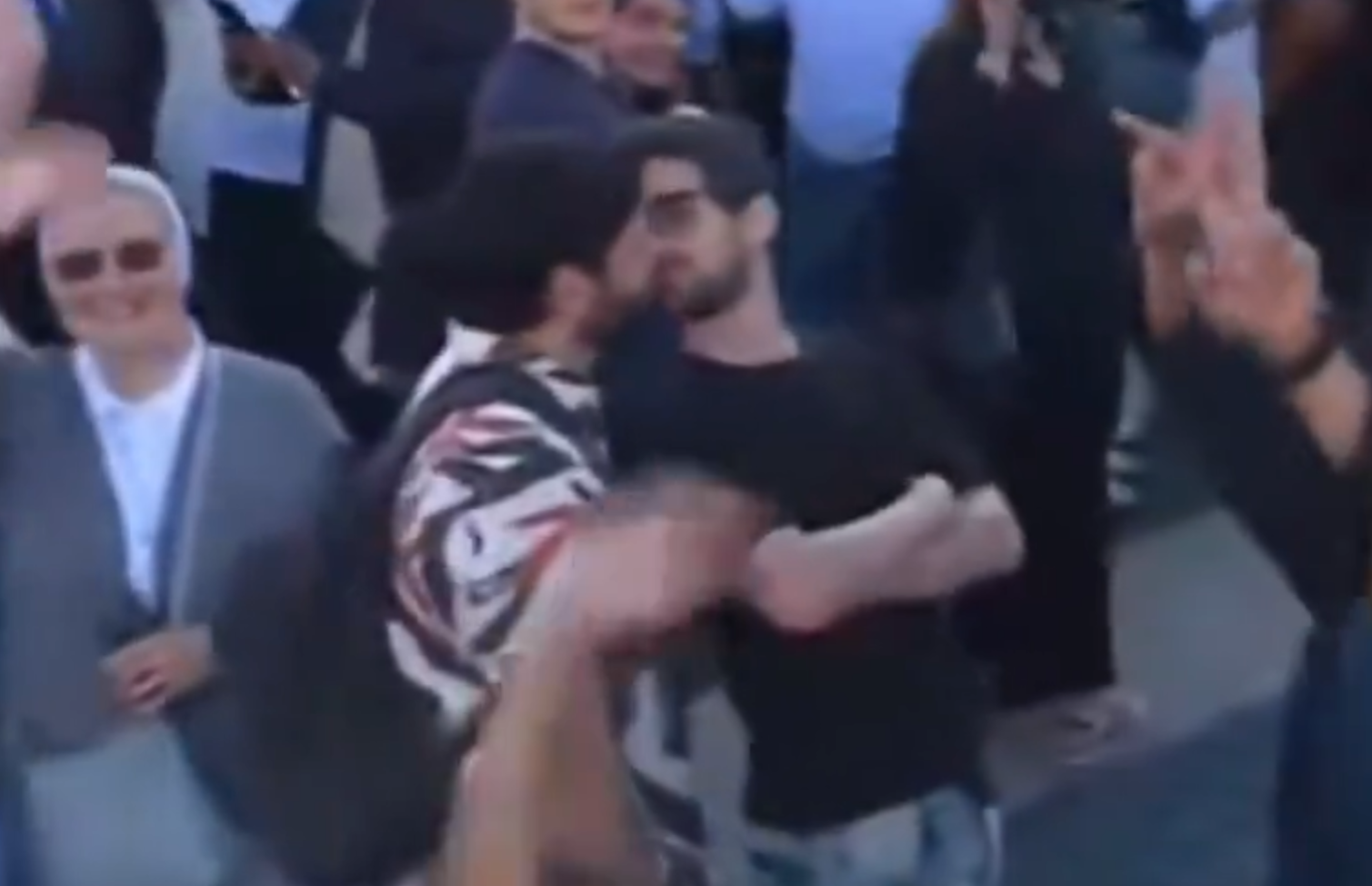 The viral kiss
