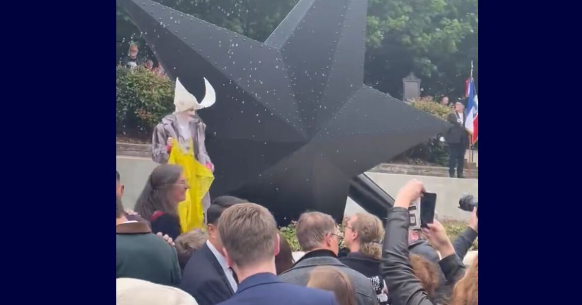 Paris unveils memorial to gay Holocaust victims - LGBTQ Nation