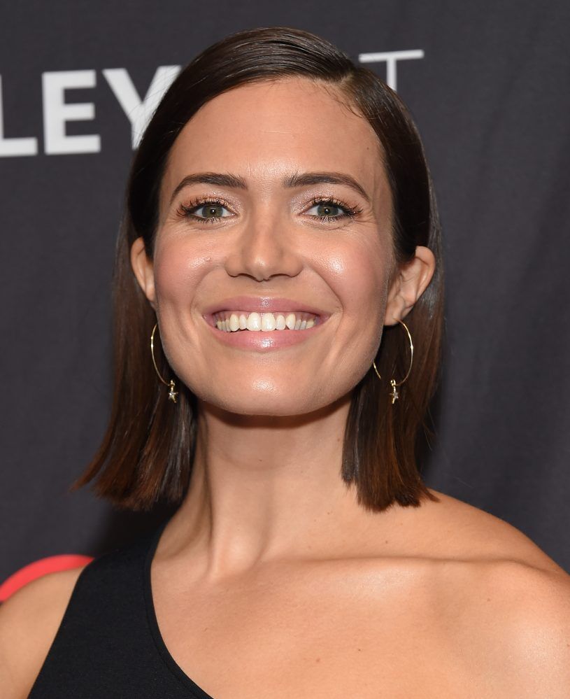 LOS ANGELES - MAR 24: Mandy Moore arrives for PaleyFest 2019 - This Is Us on March 24, 2019 in Hollywood, CA
