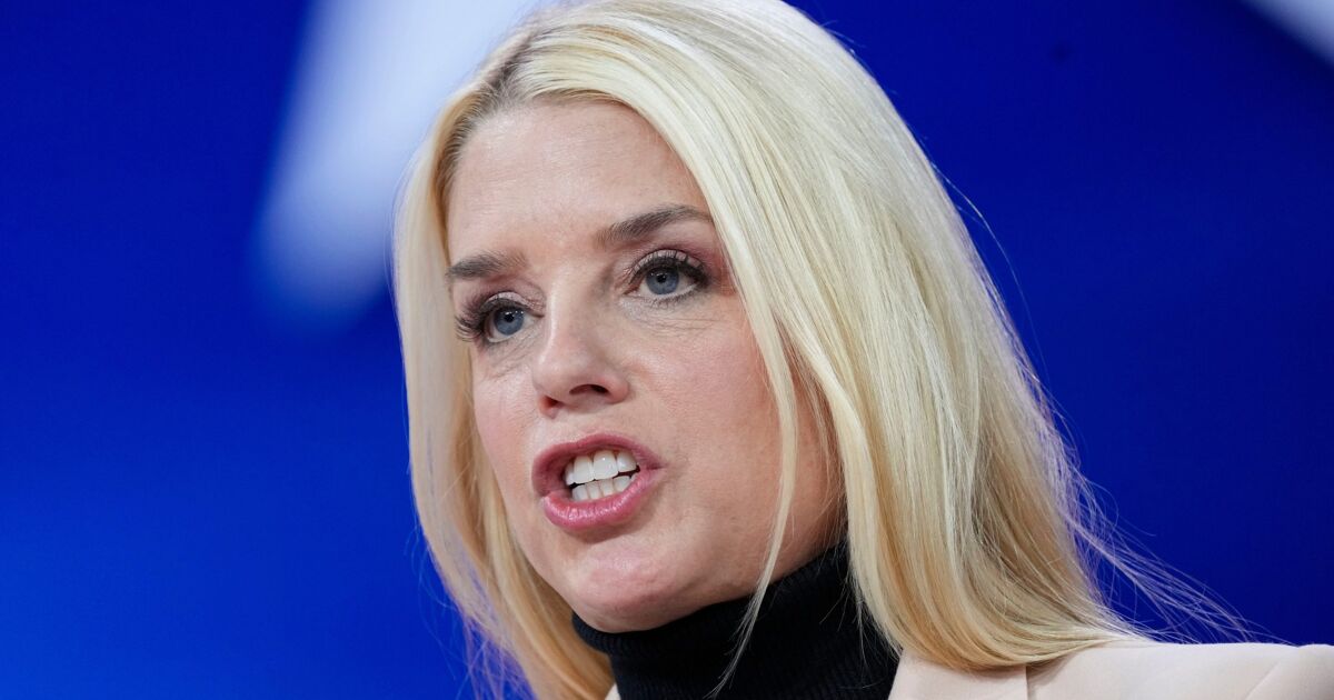 Pam Bondi said matching protest signs prove antifa is real. It didn't go well for her. - LGBTQ Nation