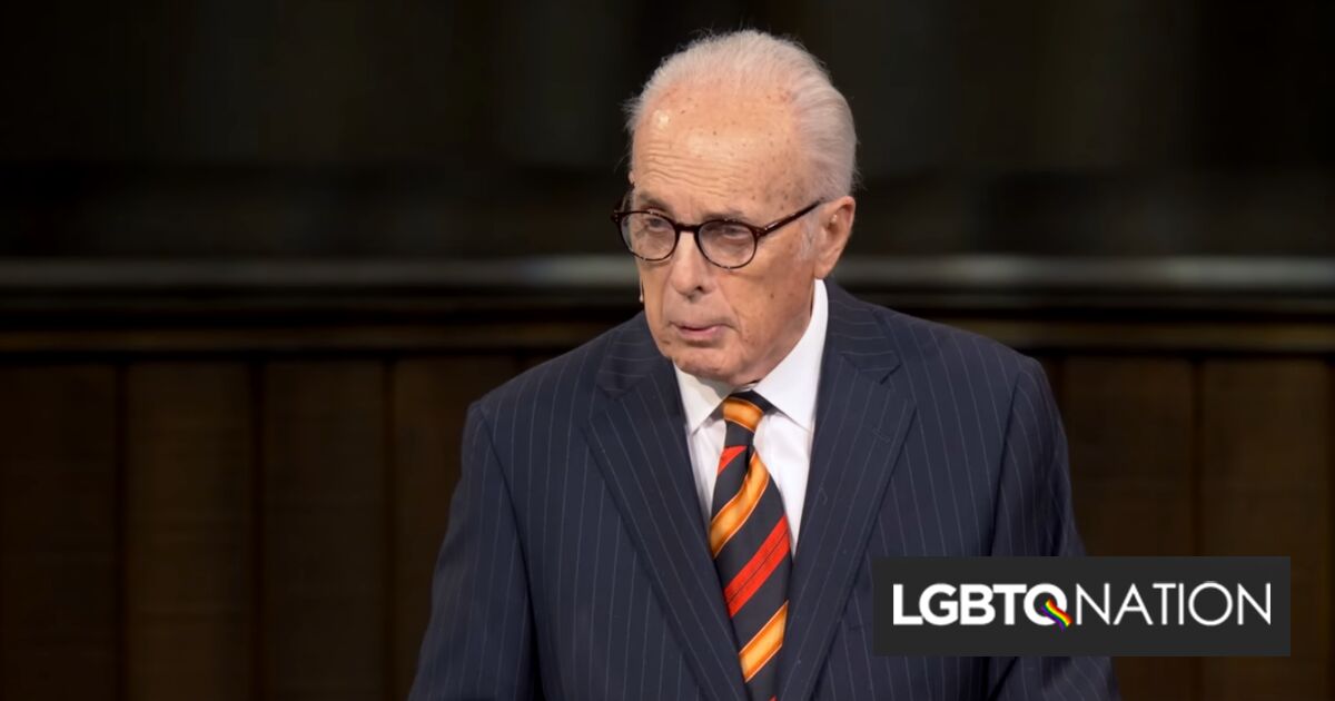 Mega-influential preacher John MacArthur supported slavery & hated LGBTQ+ people. He just died.