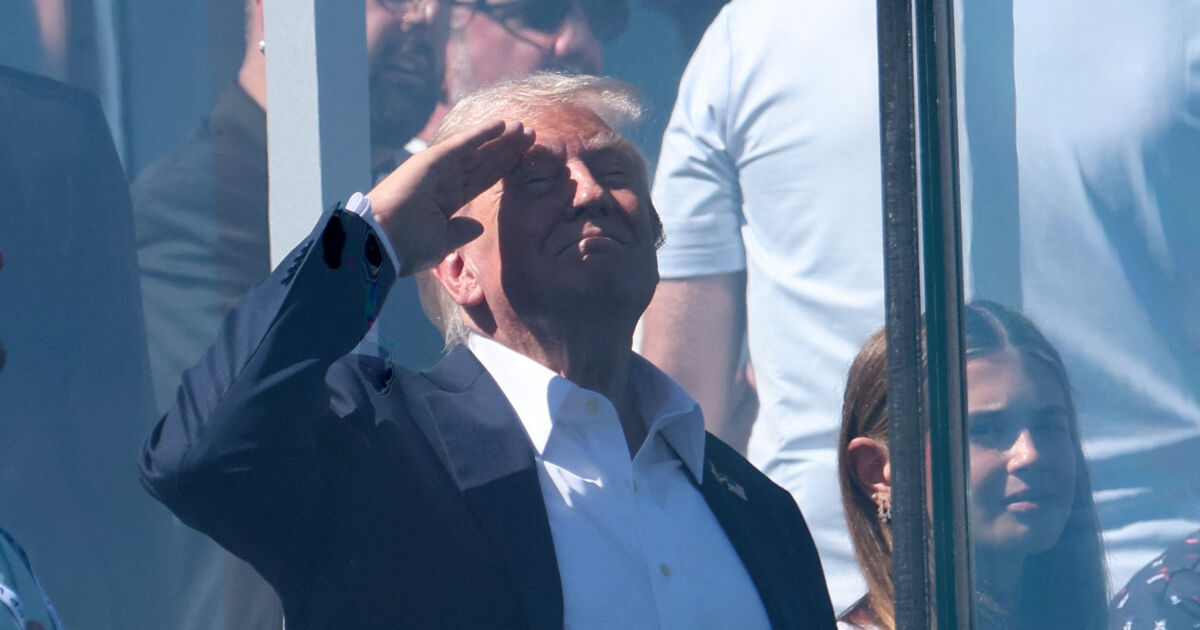 Political strategist says GOP may be reaching a breaking point with Donald Trump - LGBTQ Nation